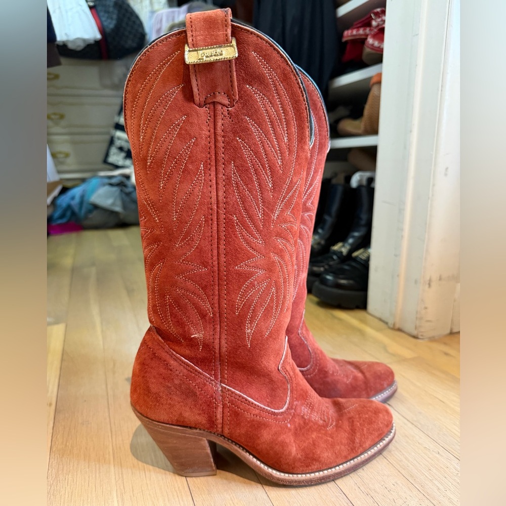 Laredo VINTAGE Rust Suede Embroidered Western Heeled Boots